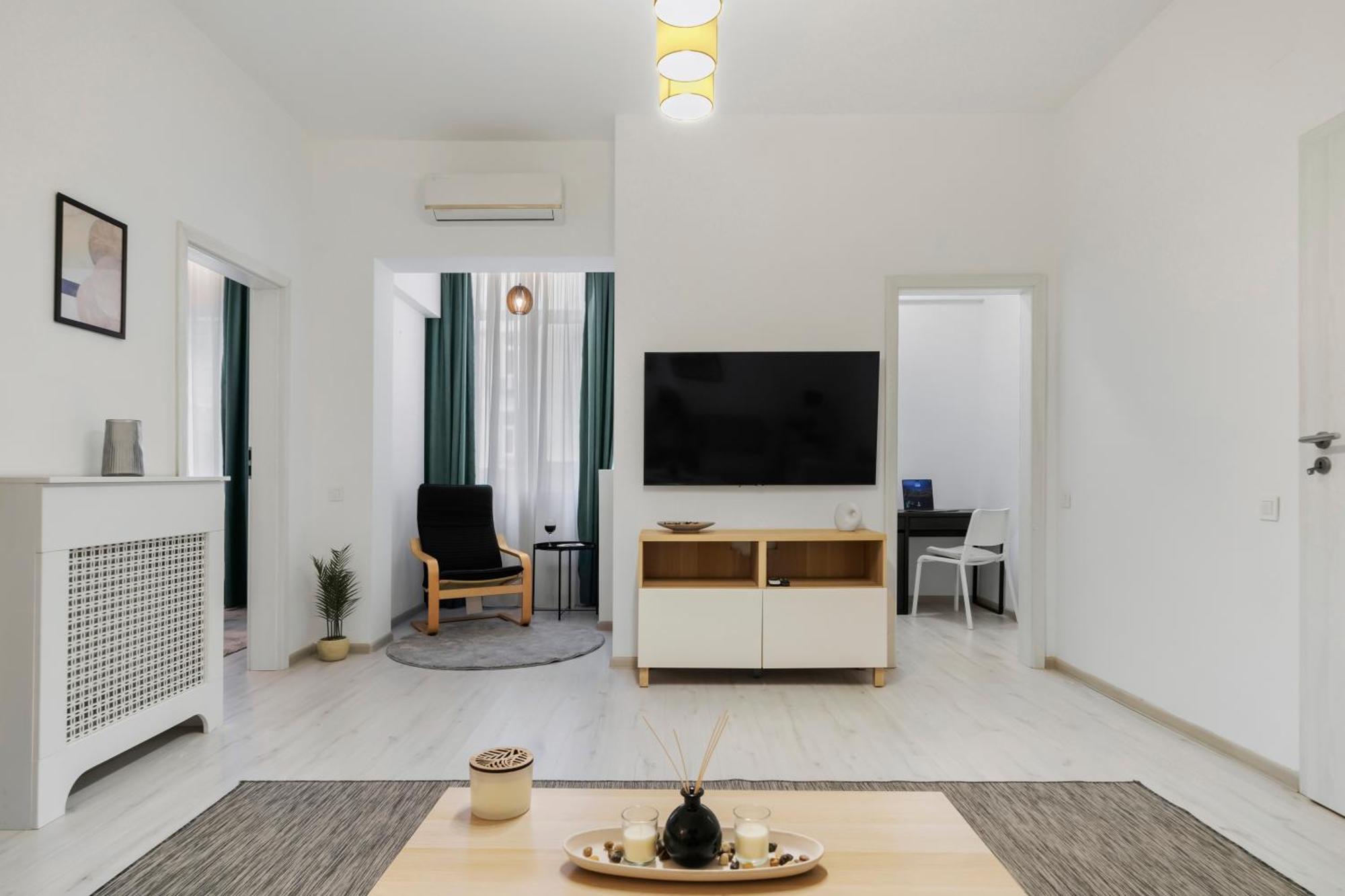 Apartament Scandinav 2bdr Piata Romana Bucureşti