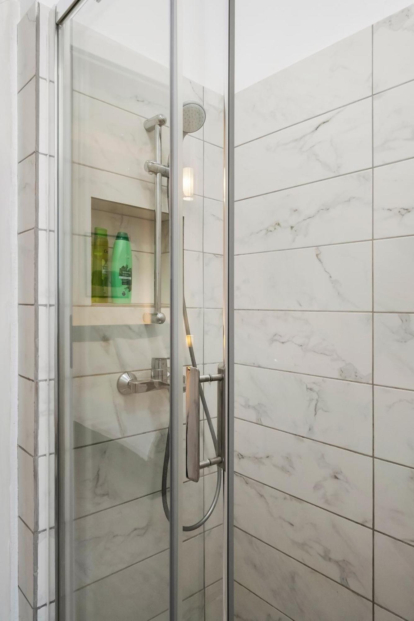 Scandinav 2bdr Piata Romana Bucureşti